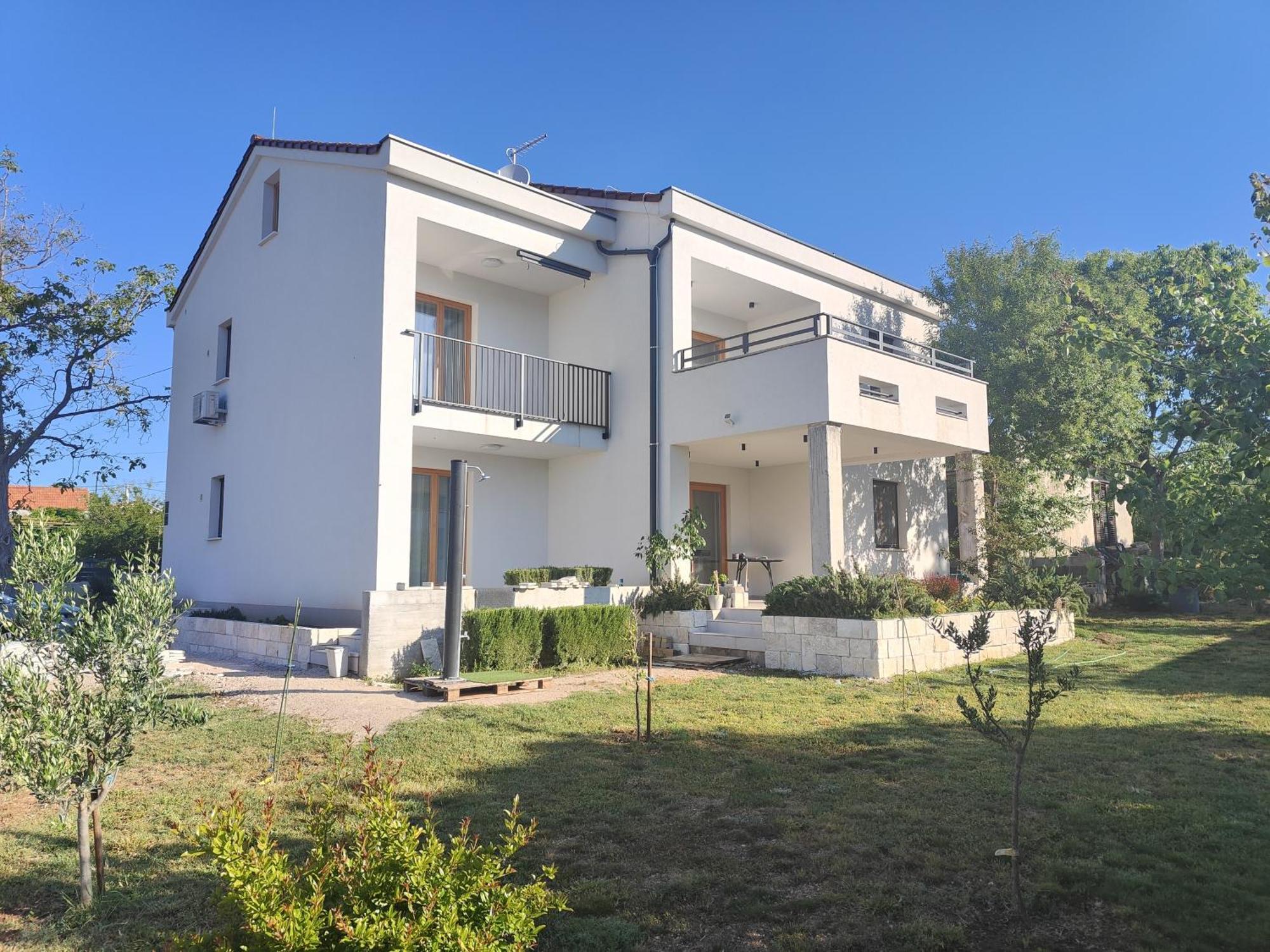 Apartments Grape Pirovac Kültér fotó